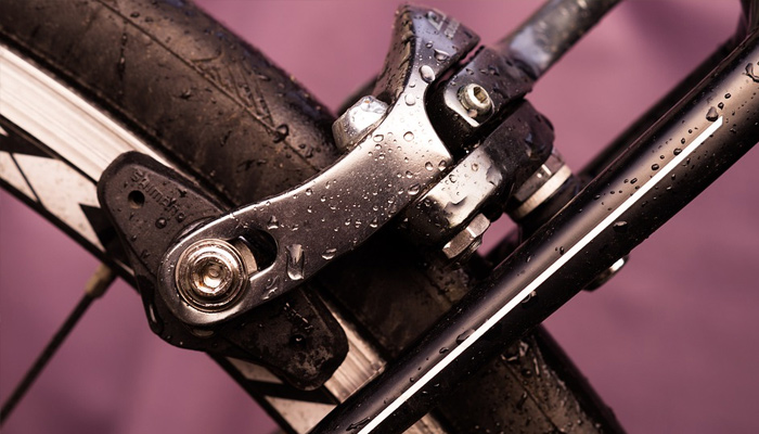 how to adjust bike brakes