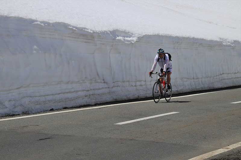 road bikes