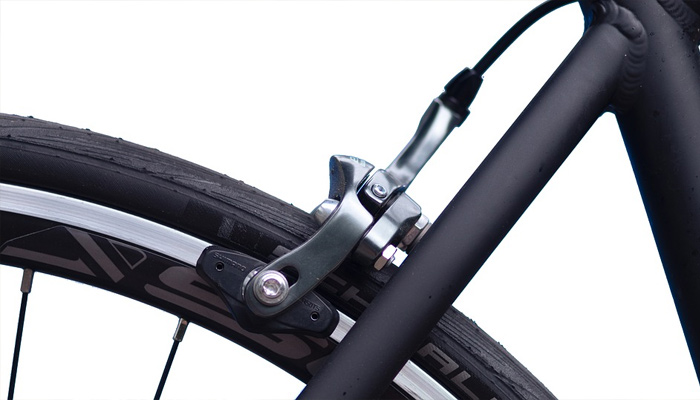 adjusting bicycle brakes